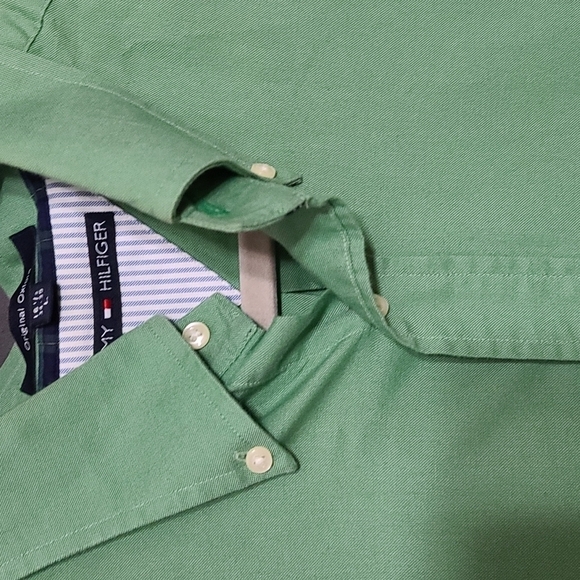 Tommy Hilfiger Original Oxford Men's Button Down Shirt Green Size L/16 1/2 EUC - Picture 4 of 10